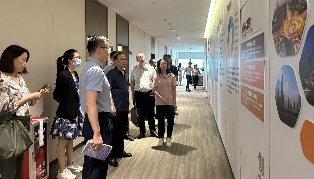 國信小貸赴粵普再貸、盈峰普惠調研交流